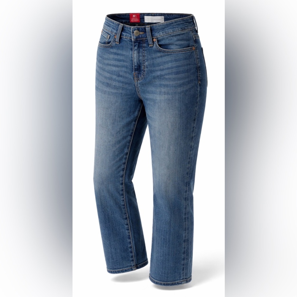 NWT Signature by Levi Strauss Simply Stretch Mid Rise Boot Cut Jeans